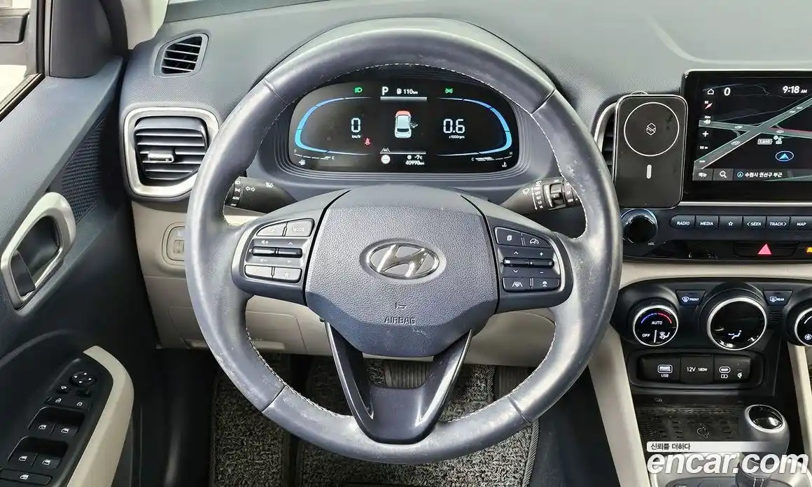 Hyundai Venue 2023 1.6 Автомат в Москве № 9807, фото 12