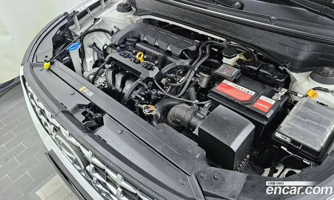 Hyundai Venue 2023 1.6 Автомат в Москве № 9807, фото 13