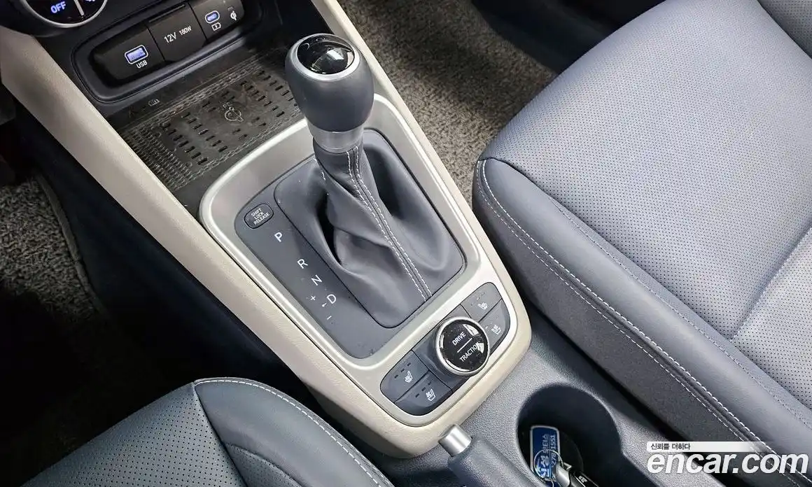 Hyundai Venue 2023 1.6 Автомат в Москве № 9807, фото 15