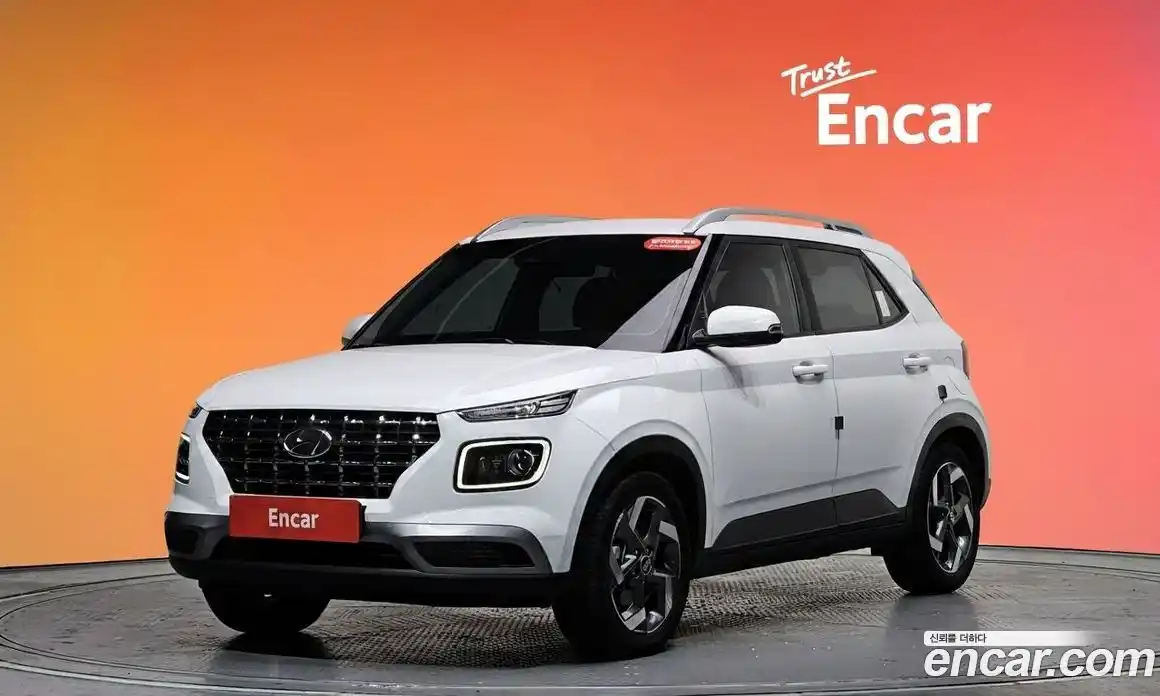 Hyundai Venue 2023 1.6 Автомат в Москве № 9807, фото 18