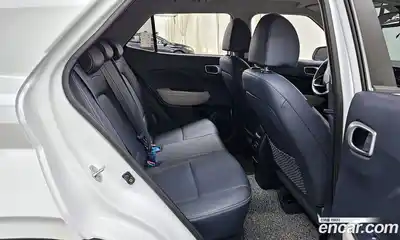 Hyundai Venue 2023 1.6 Автомат в Москве № 9807, миниатюра 10