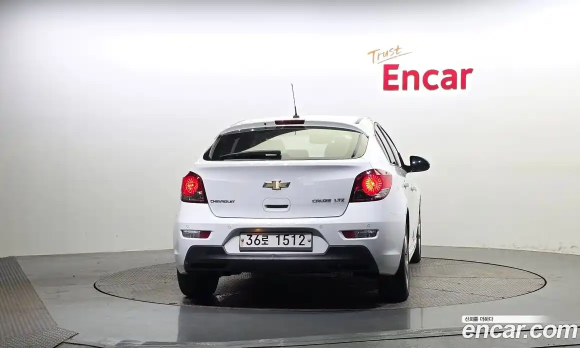 Chevrolet Cruze 2012 1.8 Автомат в Москве № 99813, фото 17