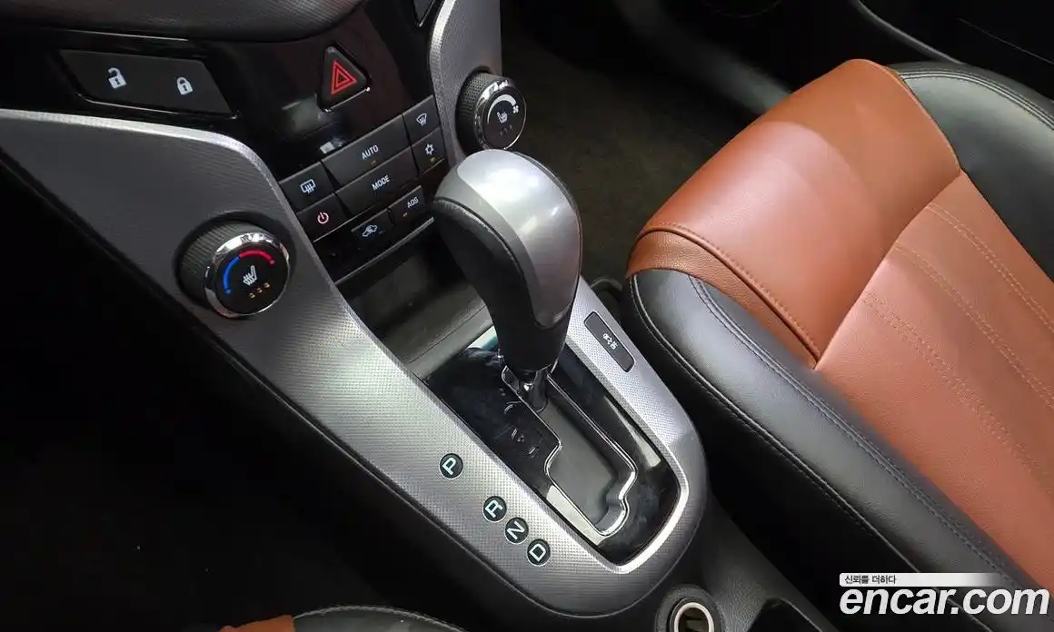 Chevrolet Cruze 2012 1.8 Автомат в Москве № 99813, фото 10