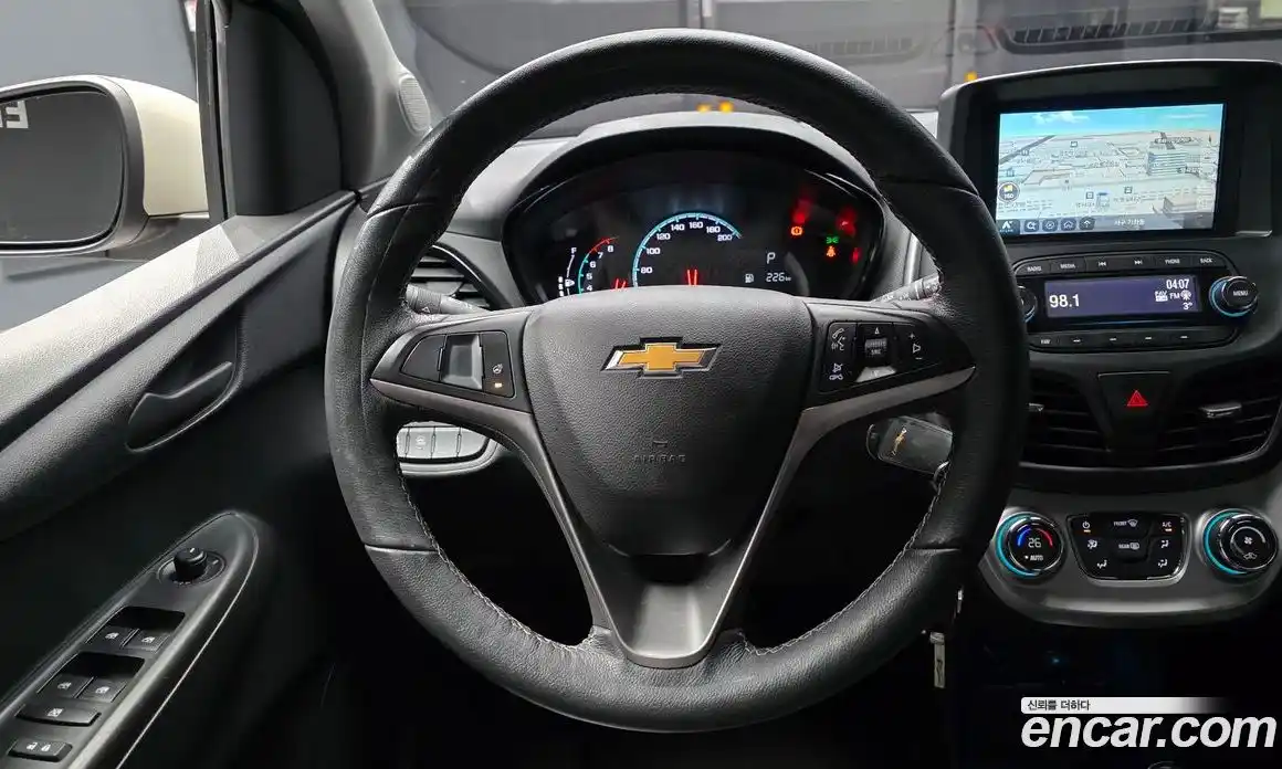 Chevrolet Spark 2016 1.0 Автомат в Москве № 100111, фото 18