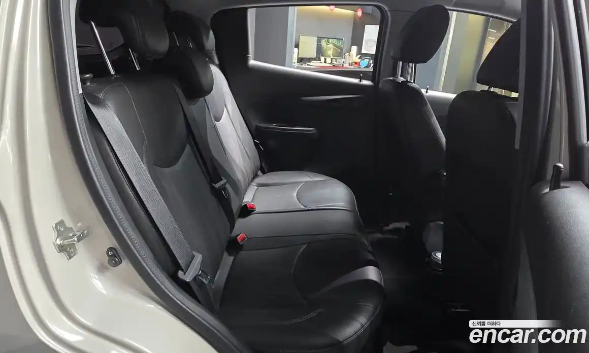 Chevrolet Spark 2016 1.0 Автомат в Москве № 100111, фото 8