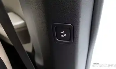 Kia Canival 2025 3.5 Автомат в Москве № 102360, миниатюра 12