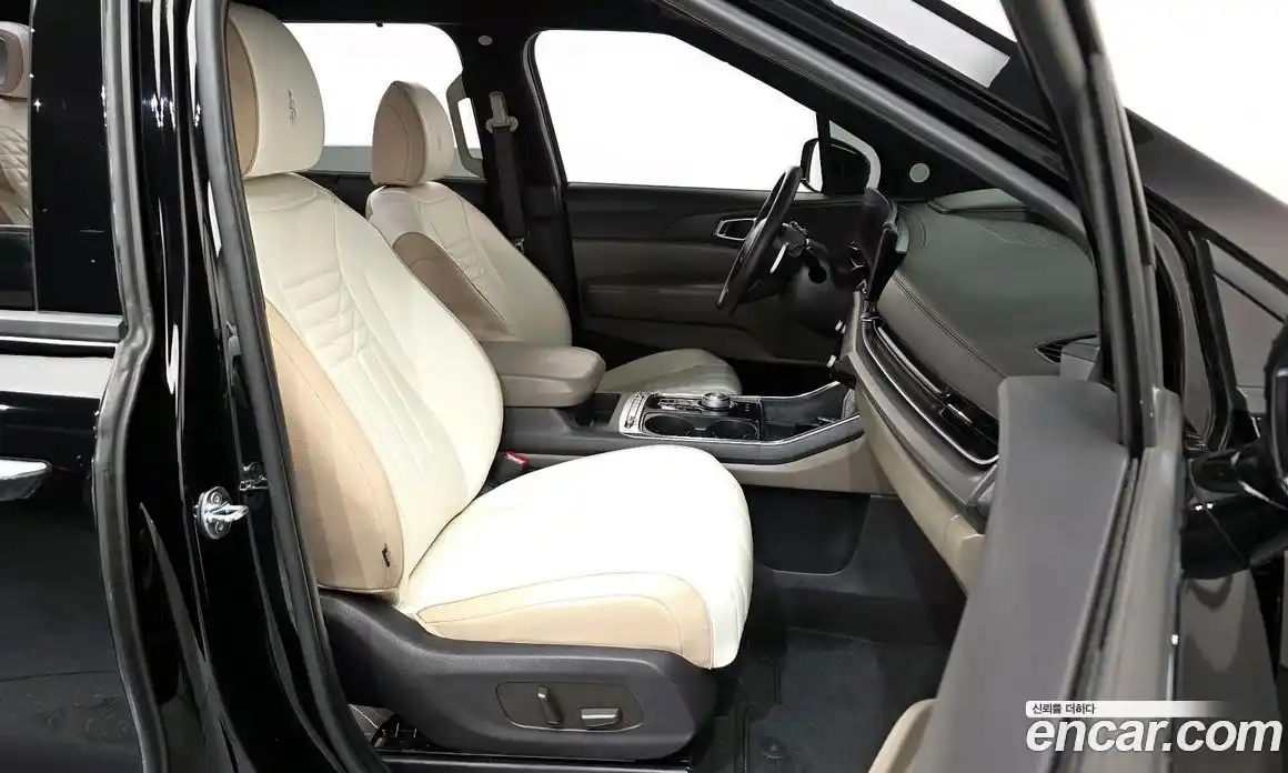 Kia Canival 2025 3.5 Автомат в Москве № 102360, фото 20