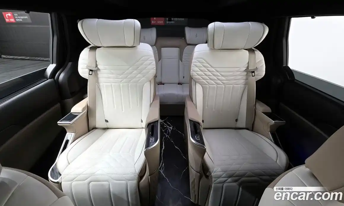 Kia Canival 2025 3.5 Автомат в Москве № 102360, фото 10