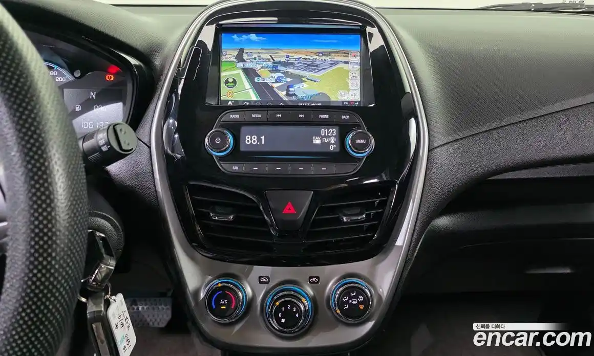 Chevrolet Spark 2017 1.0 Автомат в Москве № 103996, фото 6