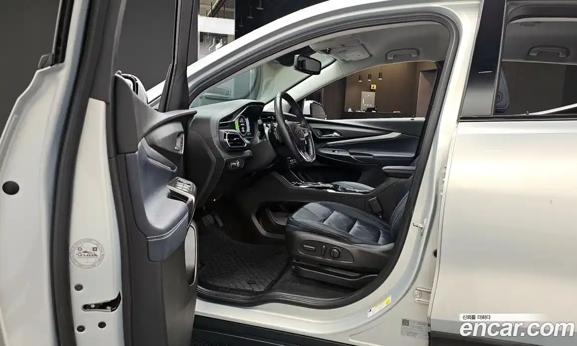 Chevrolet 볼트 EUV 2023 0.2 Автомат в Москве № 105019, фото 13