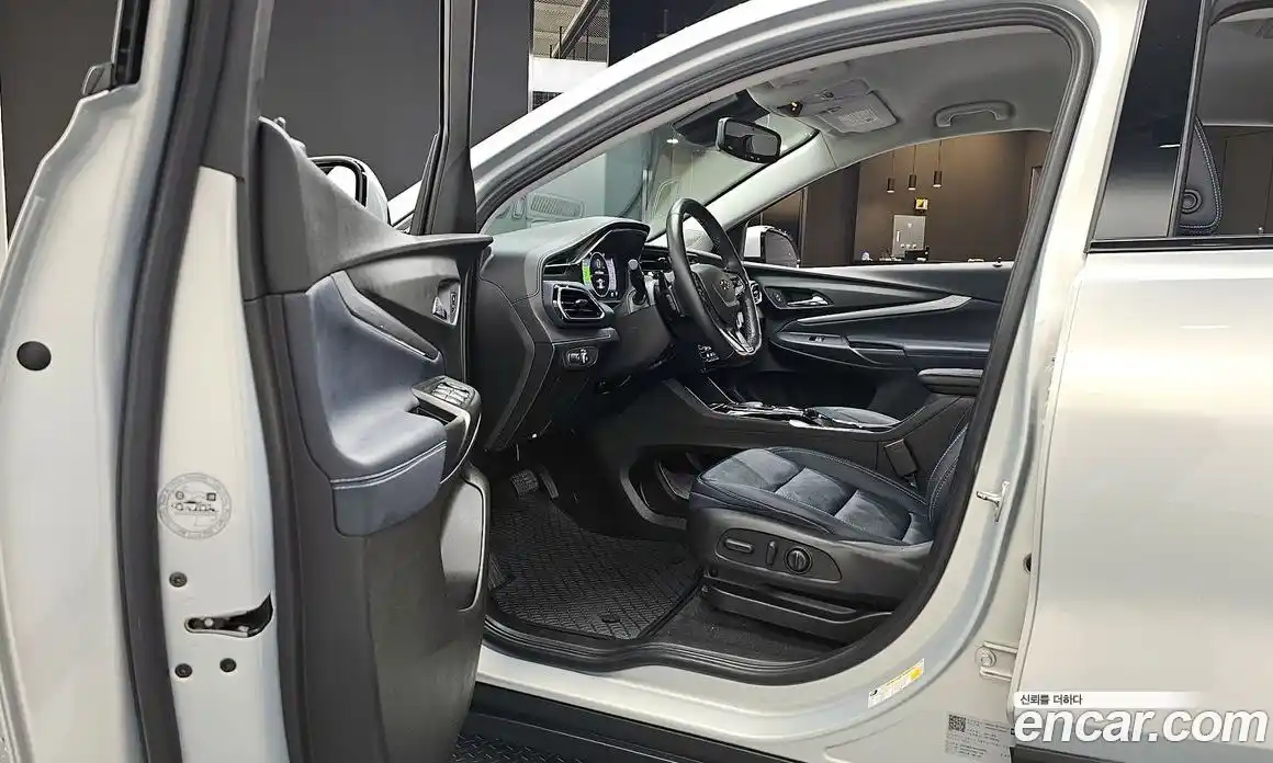 Chevrolet 볼트 EUV 2023 0.2 Автомат в Москве № 105019, фото 17