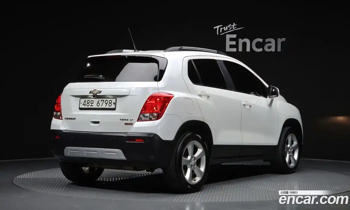 Chevrolet Trax 2015 1.4 Автомат в Москве № 105151, фото 16