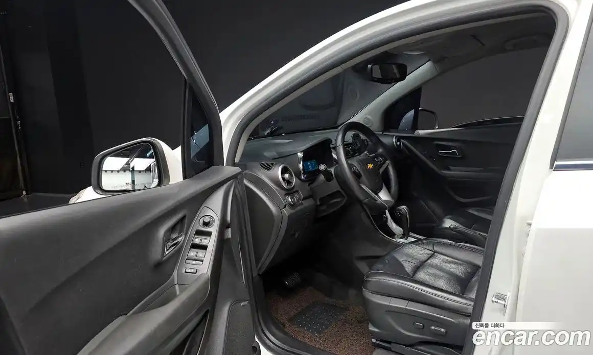 Chevrolet Trax 2015 1.4 Автомат в Москве № 105151, фото 4