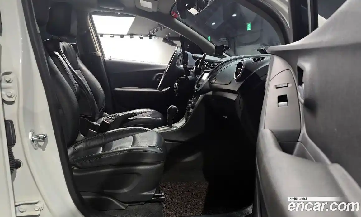 Chevrolet Trax 2015 1.4 Автомат в Москве № 105151, фото 10