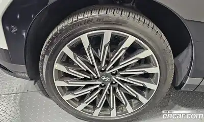 Hyundai Santa Fe 2024 2.5 Автомат в Москве № 107660, миниатюра 3