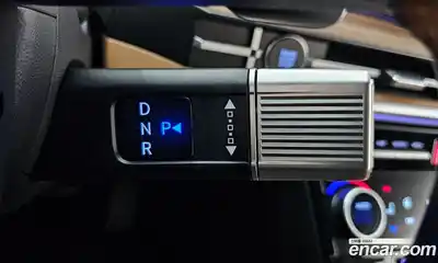 Hyundai Santa Fe 2024 2.5 Автомат в Москве № 107660, миниатюра 4