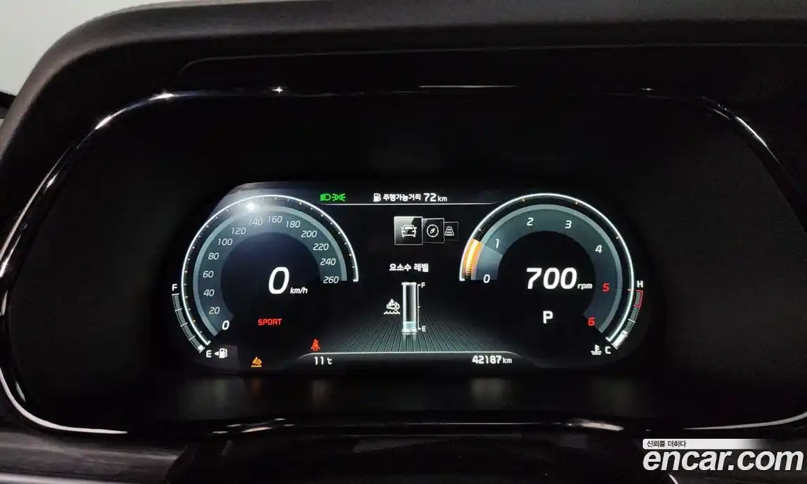 Kia Mohave 2023 3.0 Автомат в Москве № 107782, фото 10