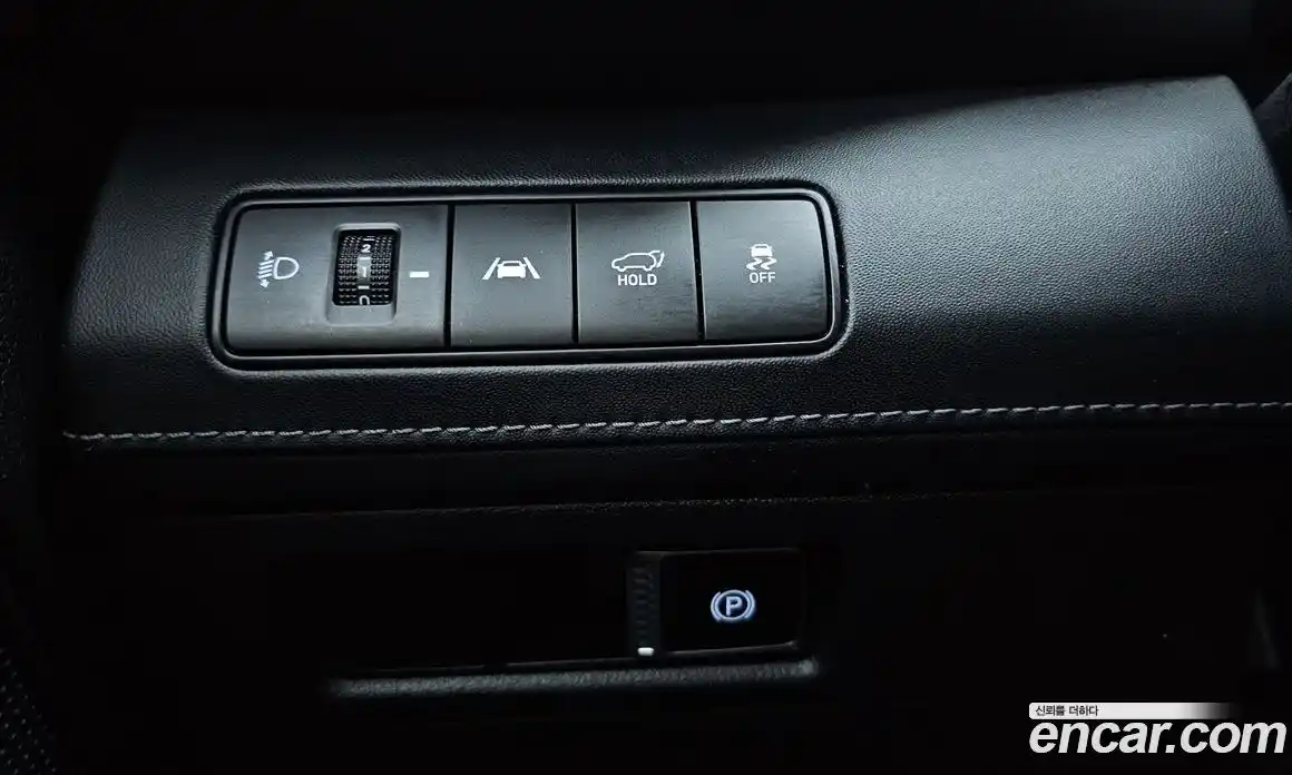 Hyundai Santa Fe 2021 2.5 Автомат в Москве № 110506, фото 16