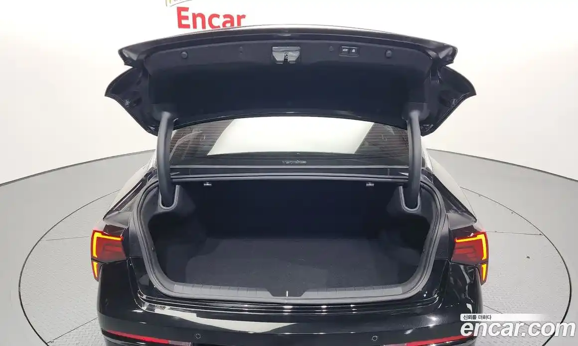 Kia K5 2024 1.6 Автомат в Москве № 114754, фото 13