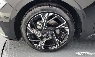 Kia K5 2024 1.6 Автомат в Москве № 114754, миниатюра 4