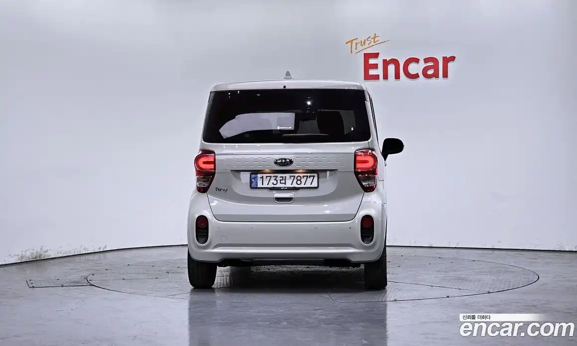 Kia Ray 2021 1.0 Автомат в Москве № 11530, фото 9