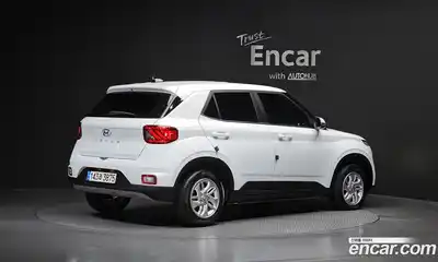 Hyundai Venue 2022 1.6 Автомат в Москве № 115594, миниатюра 2