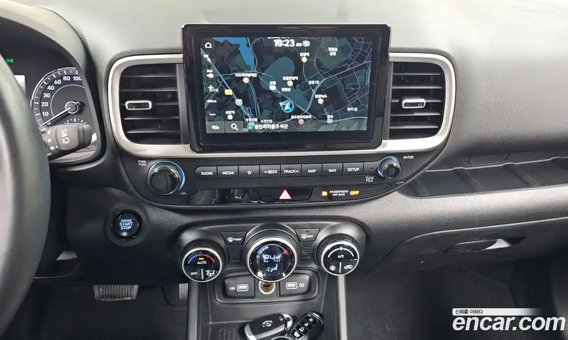 Hyundai Venue 2022 1.6 Автомат в Москве № 115594, фото 10