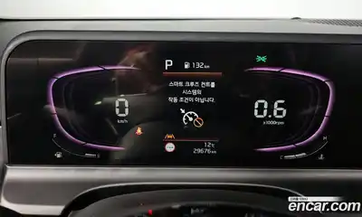 Kia Seltos 2023 1.6 Автомат в Москве № 121183, миниатюра 10