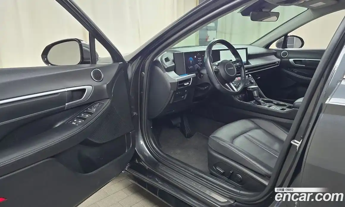 Hyundai Sonata 2024 2.0 Автомат в Москве № 125451, фото 15