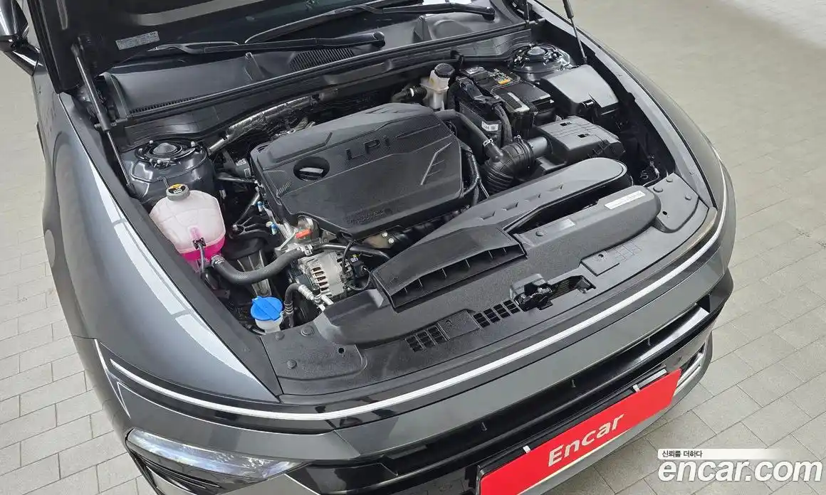 Hyundai Sonata 2024 2.0 Автомат в Москве № 125451, фото 17