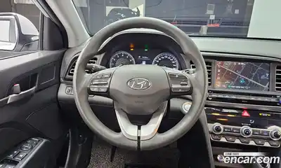Hyundai Avante 2019 1.6 Автомат в Москве № 126172, миниатюра 12