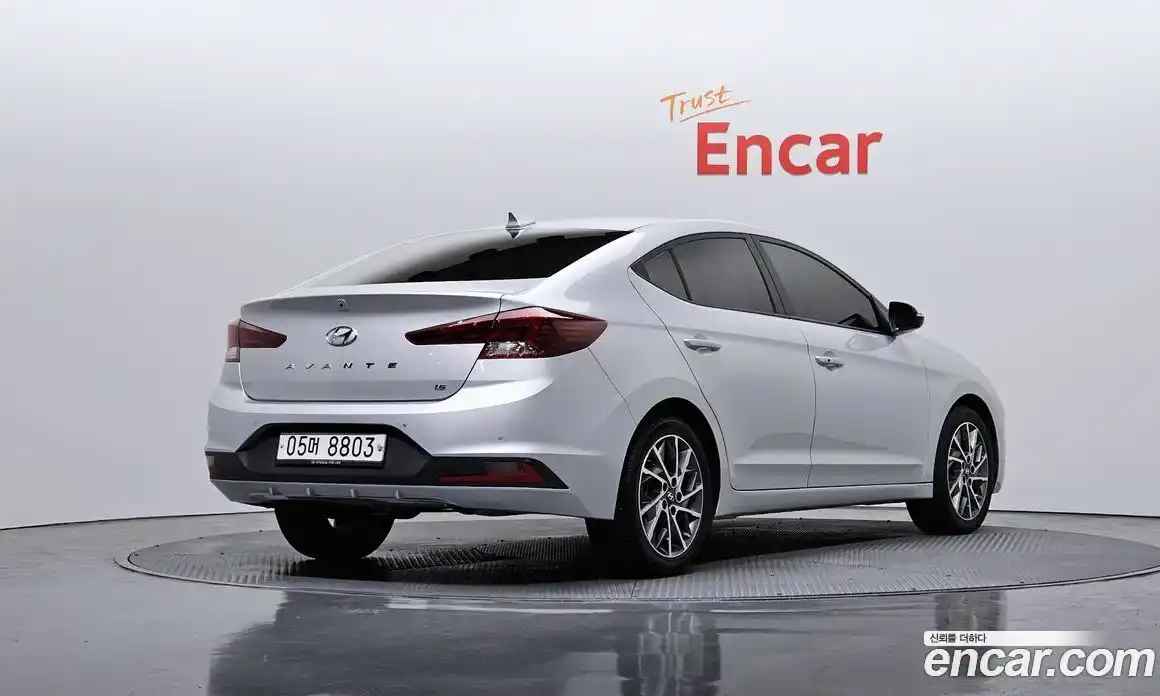 Hyundai Avante 2019 1.6 Автомат в Москве № 126172, фото 20