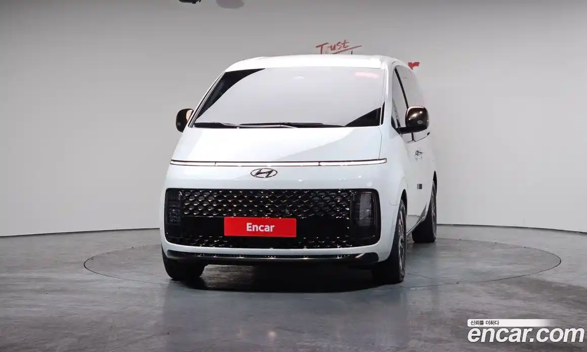 Hyundai Staria 2022 2.2 Автомат в Москве № 127177, фото 13