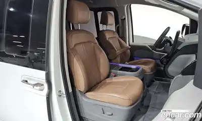 Hyundai Staria 2022 2.2 Автомат в Москве № 127177, миниатюра 2