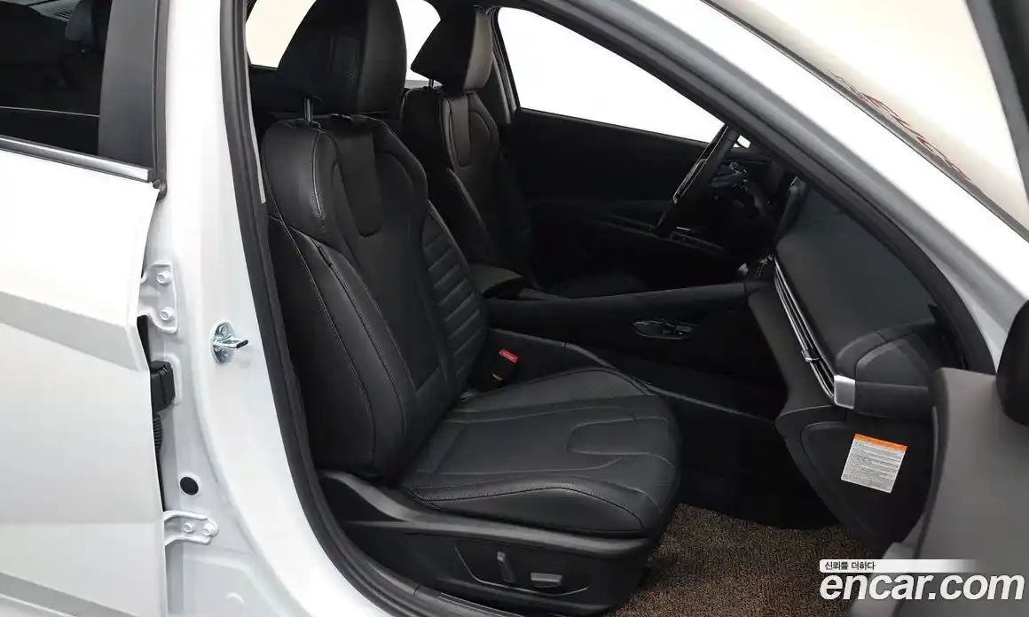 Hyundai Avante 2026 1.6 Автомат в Москве № 129586, фото 16