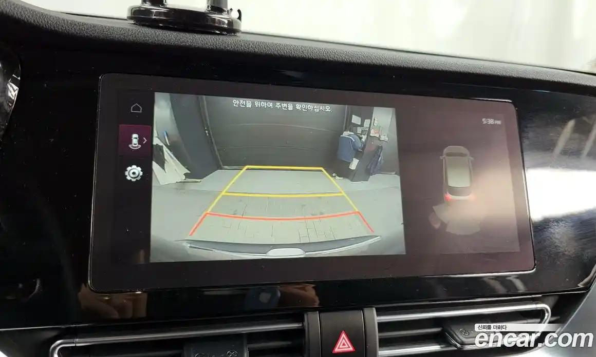 Kia Niro 2022 1.6 Автомат в Москве № 132889, фото 19