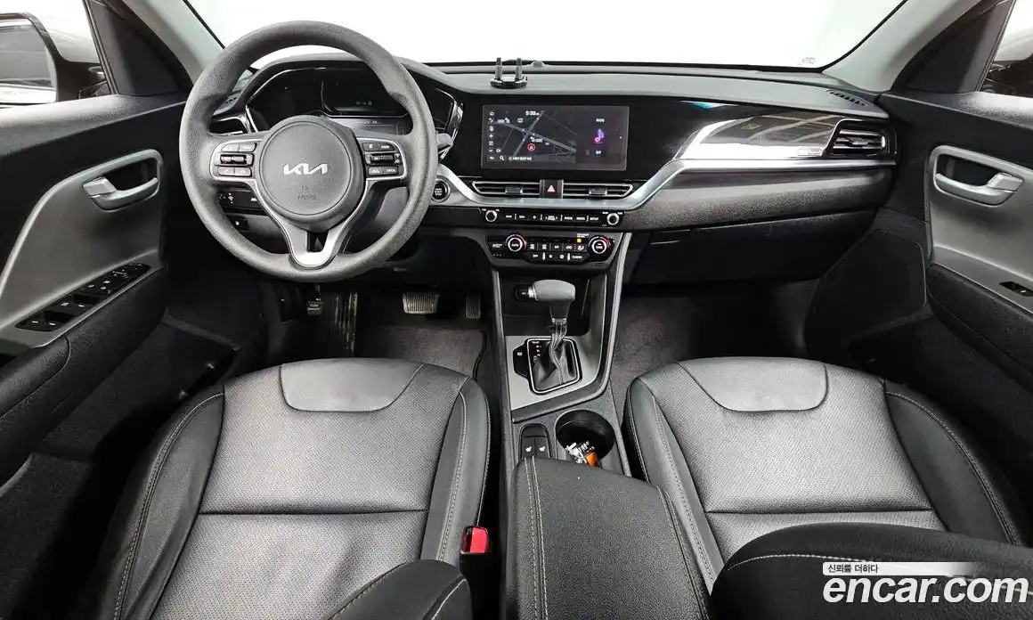 Kia Niro 2022 1.6 Автомат в Москве № 132889, фото 20