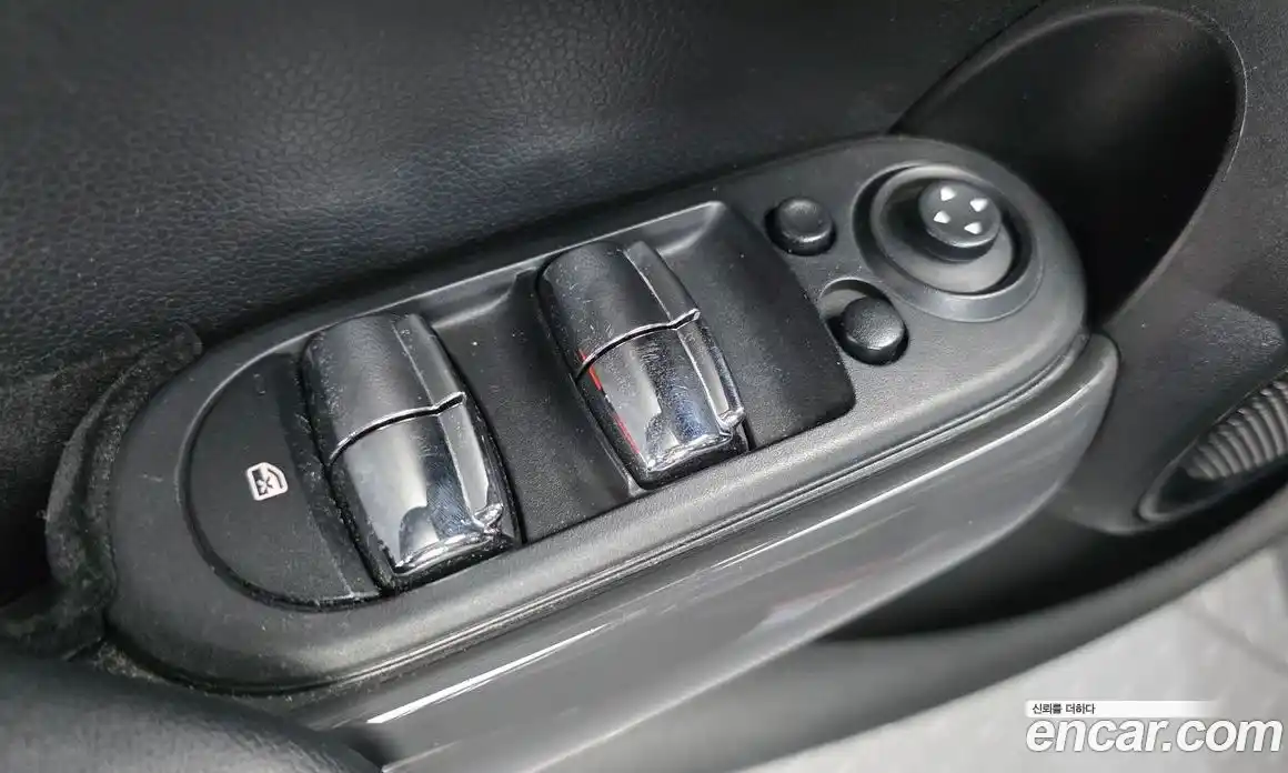 Mini Cooper 2015 1.5 Автомат в Москве № 136964, фото 18