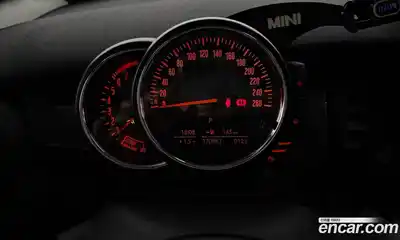 Mini Cooper 2015 1.5 Автомат в Москве № 136964, миниатюра 10