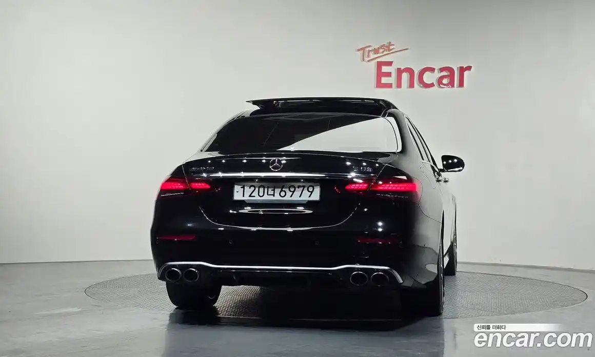 Mercedes-Benz E-Class 2022 3.0 Автомат в Москве № 138280, фото 14