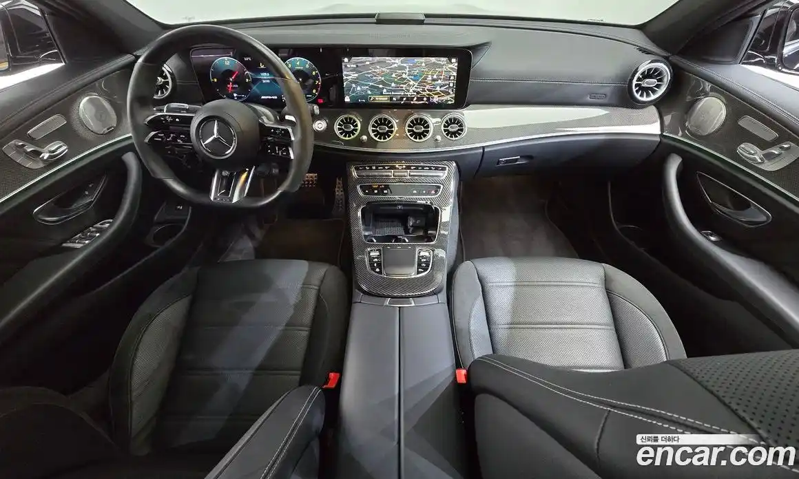 Mercedes-Benz E-Class 2022 3.0 Автомат в Москве № 138280, фото 19