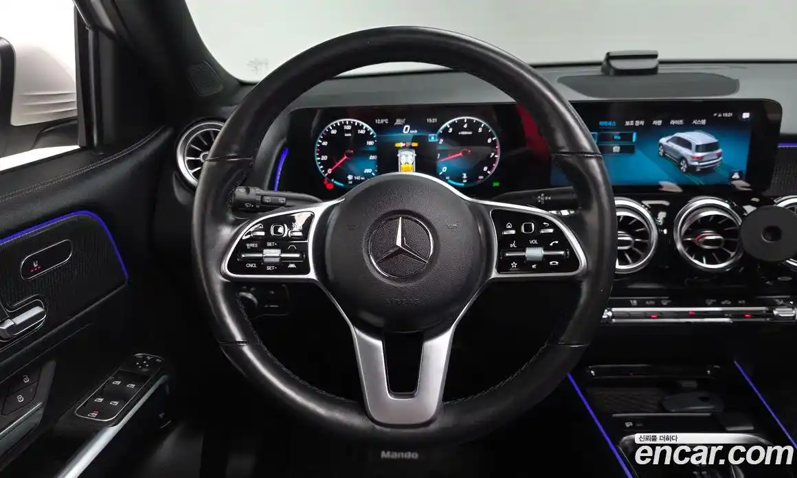 Mercedes-Benz GLB-Class 2021 2.0 Автомат в Москве № 141475, фото 18