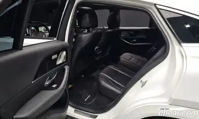 Mercedes-Benz GLE-Class 2023 2.9 Автомат в Москве № 141917, миниатюра 3