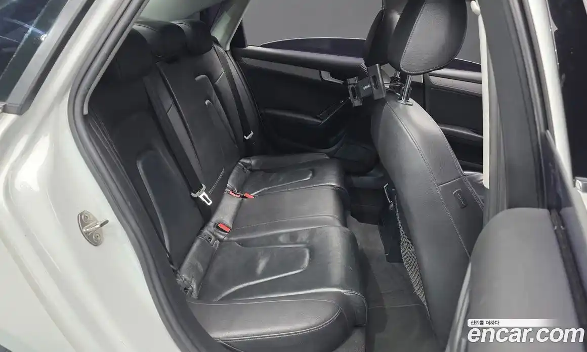 Audi A4 2015 2.0 Автомат в Москве № 149696, фото 3