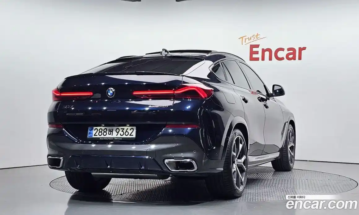 BMW X6 2023 3.0 Автомат в Москве № 154212, фото 1