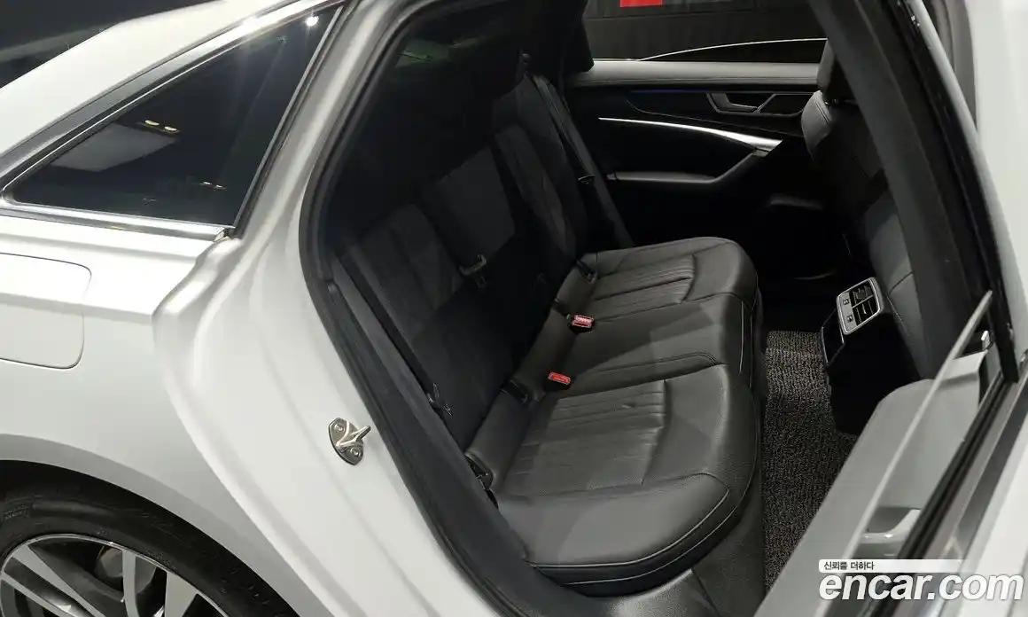 Audi A6 2022 2.0 Автомат в Москве № 155440, фото 19