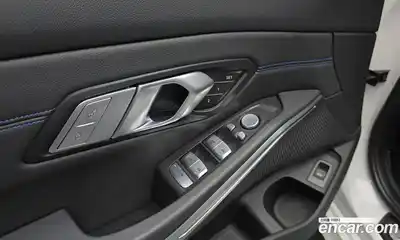 BMW 3-Series 2021 2.0 Автомат в Москве № 158956, миниатюра 5