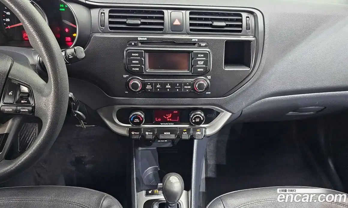 Kia Pride 2012 1.6 Автомат в Москве № 15898, фото 13