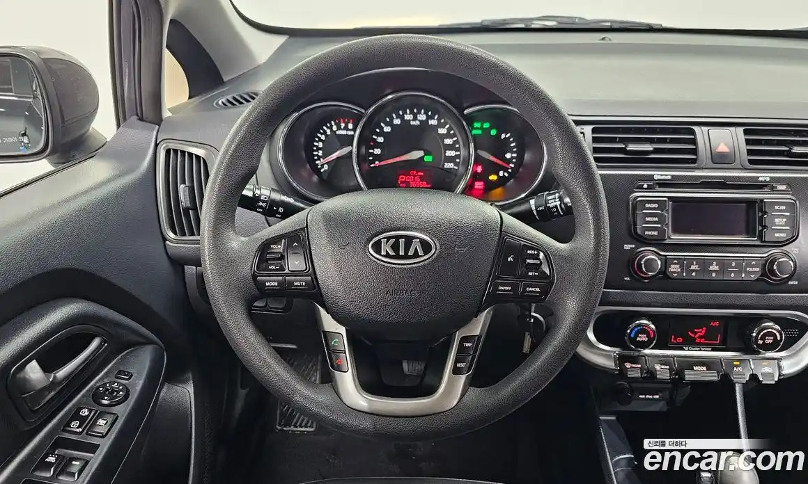 Kia Pride 2012 1.6 Автомат в Москве № 15898, фото 15