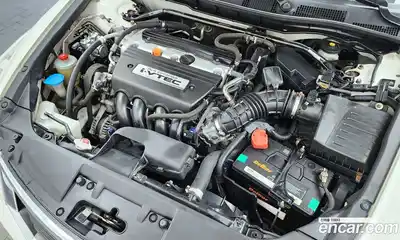 Honda Accord 2008 2.4 Автомат в Москве № 160362, миниатюра 4